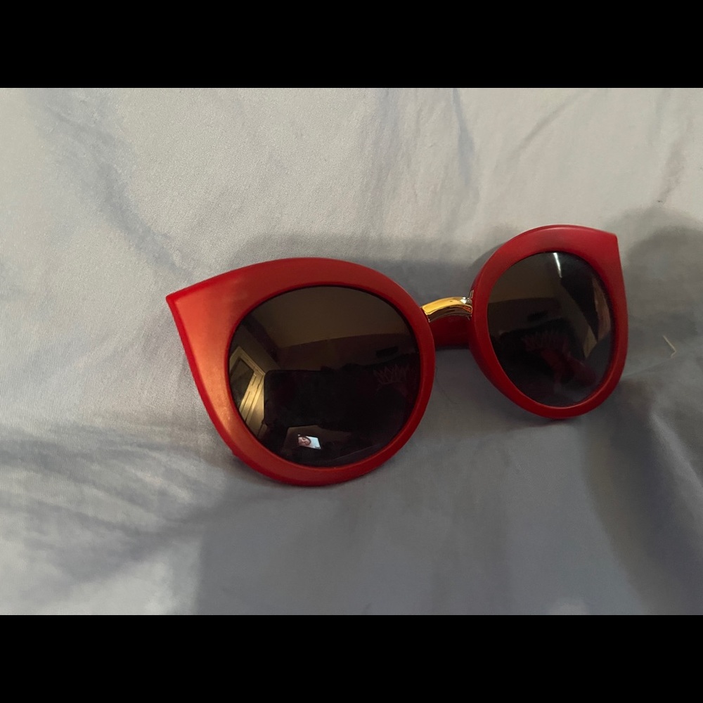 sunglasses